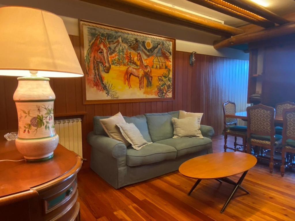 Casa Loria - Appartamento Con Giardino Сан-Мартино-ди-Кастроцца Экстерьер фото